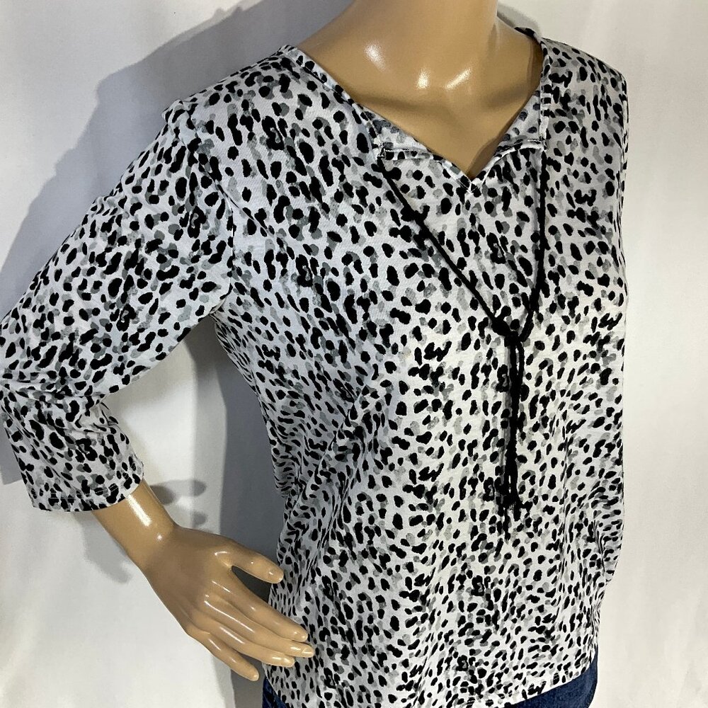Faded Glory Sz Med 3/$14 Animal Print 3/4 Sleeve Shirt Black and Grey